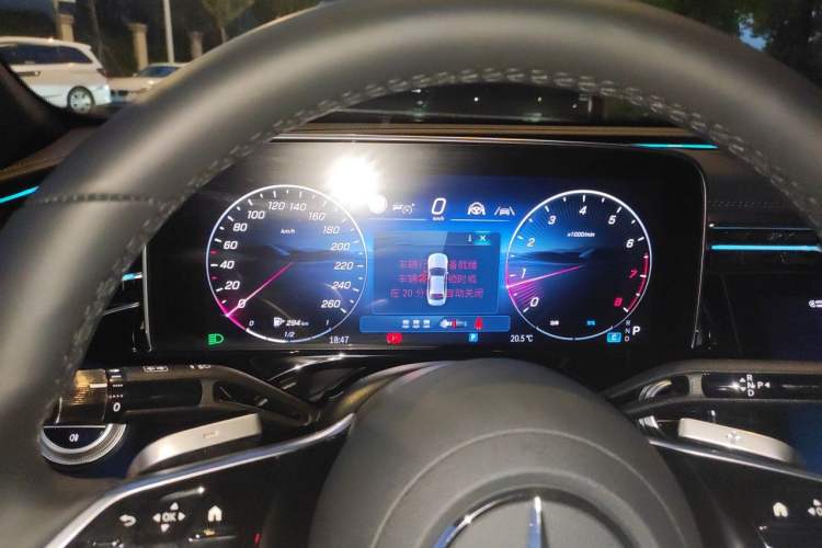 Used Mercedes-Benz E-Class 2025 E 300 L Luxury Model Instrument Cluster