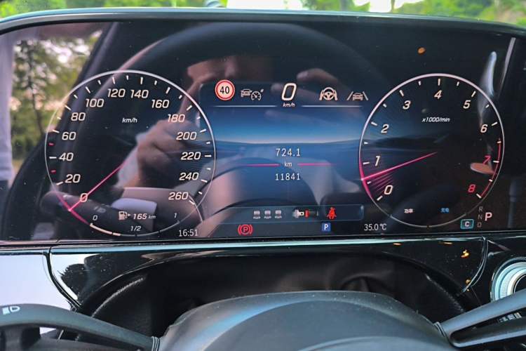 Used Mercedes-Benz E-Class 2025 E 300 L Luxury Model Instrument Cluster