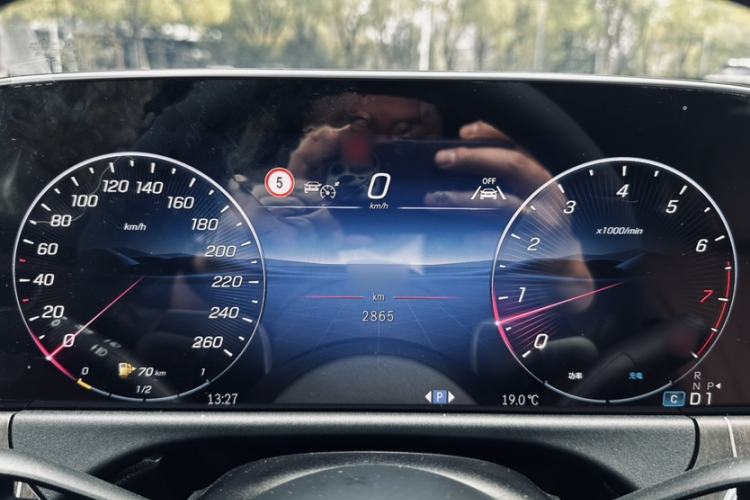 Used Mercedes-Benz E-Class 2025 Facelift E 300 L Fashion Edition Instrument Cluster