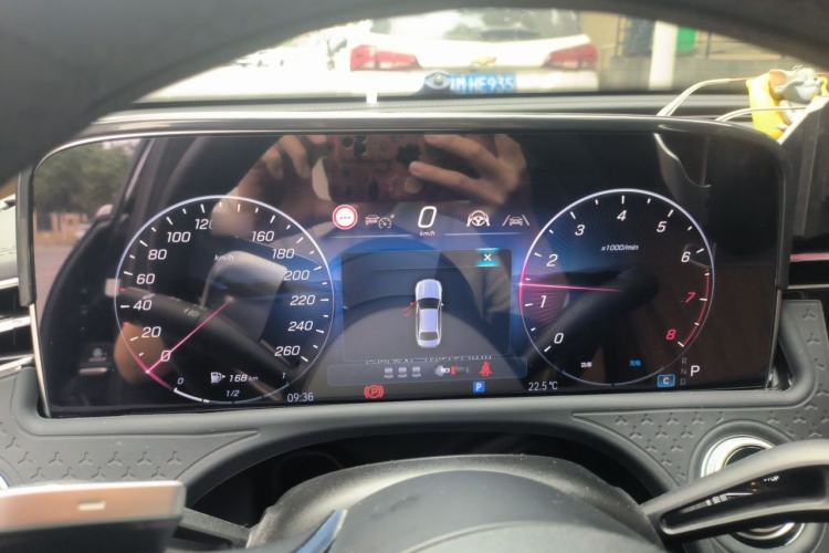 Used Mercedes-Benz E-Class 2025 Facelift E 300 L Luxury Edition Instrument Cluster