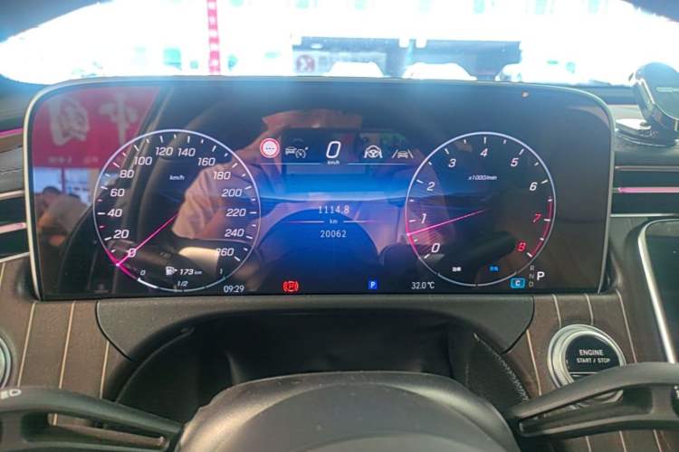Used Mercedes-Benz E-Class 2025 E 300 L Stylish Model Instrument Cluster