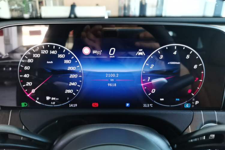 Used Mercedes-Benz E-Class 2025 E 300 L Stylish Model Instrument Cluster
