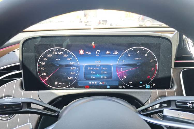 Used Mercedes-Benz E-Class 2025 E 300 L Stylish Model Instrument Cluster
