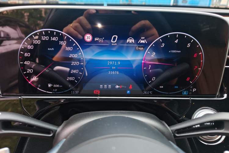Used Mercedes-Benz E-Class 2025 E 300 L Luxury Model Instrument Cluster