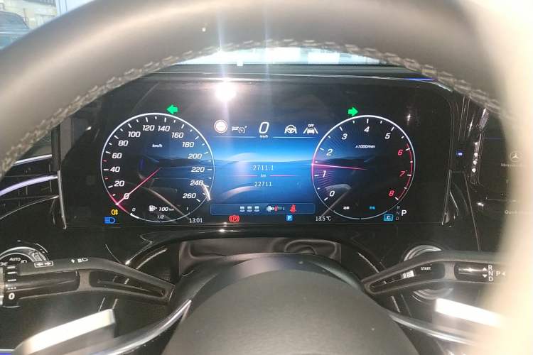 Used Mercedes-Benz E-Class 2025 E 300 L Luxury Model Instrument Cluster