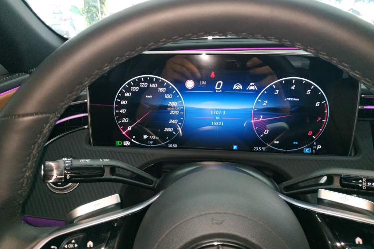 Used Mercedes-Benz E-Class 2025 E 300 L Luxury Model Instrument Cluster