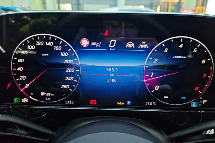 Used Mercedes-Benz E-Class 2025 Facelift E 300 L Luxury Edition Instrument Cluster