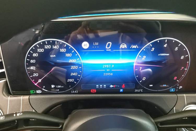 Used Mercedes-Benz E-Class 2025 E 300 L Stylish Model Instrument Cluster