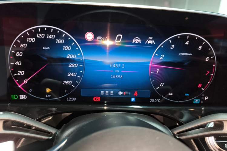 Used Mercedes-Benz E-Class 2025 Facelift E 300 L Luxury Edition Instrument Cluster