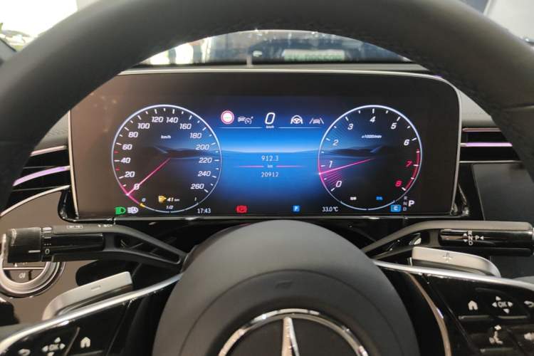 Used Mercedes-Benz E-Class 2025 Facelift E 300 L Luxury Edition Instrument Cluster