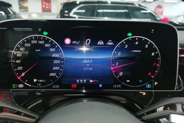 Used Mercedes-Benz E-Class 2025 E 300 L Luxury Model Instrument Cluster