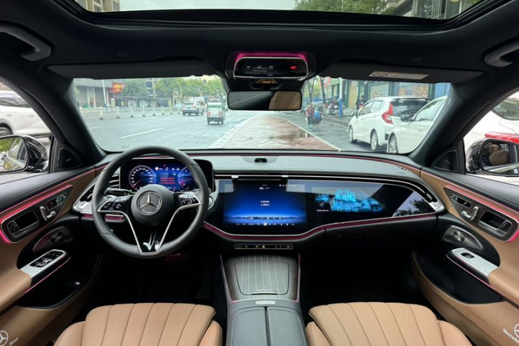 Used Mercedes-Benz E-Class 2025 E 300 L Luxury Model Interior 1