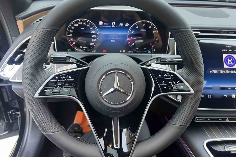 Used Mercedes-Benz E-Class 2025 Facelift E 300 L Fashion Edition Interior 2