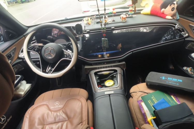 Used Mercedes-Benz E-Class 2025 Facelift E 300 L Luxury Edition Interior 2