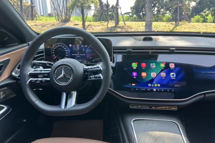 Used Mercedes-Benz E-Class 2025 Facelift E 300 L Luxury Sport Edition Interior 2