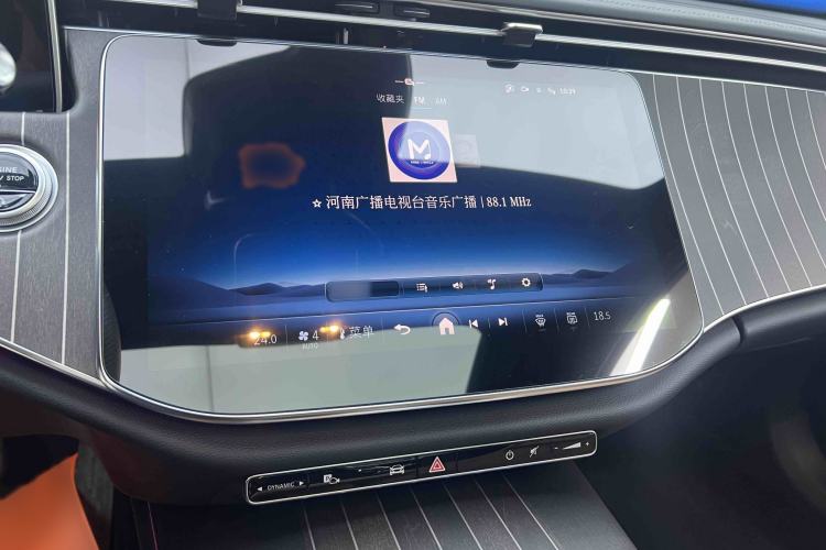 Used Mercedes-Benz E-Class 2025 Facelift E 300 L Fashion Edition Interior 3