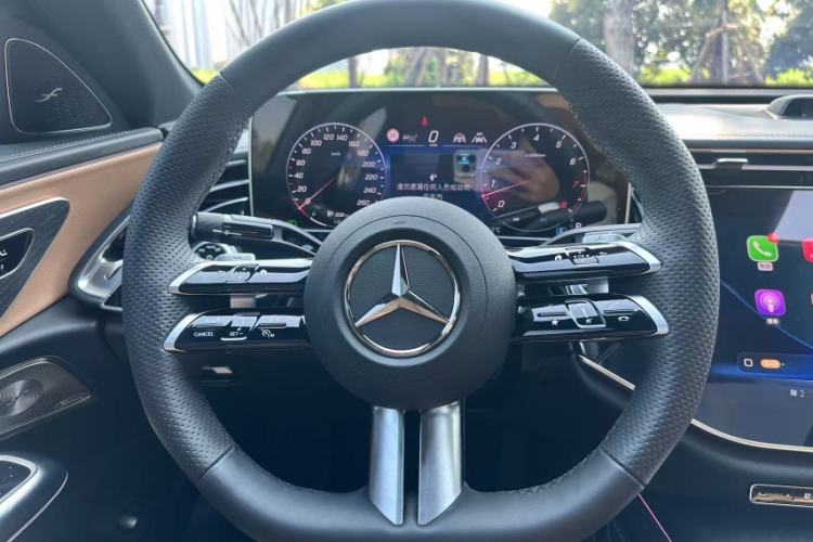 Used Mercedes-Benz E-Class 2025 Facelift E 300 L Luxury Sport Edition Interior 3