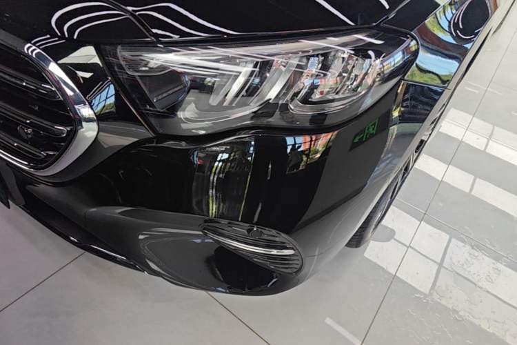 Used Mercedes-Benz E-Class 2025 E 300 L Luxury Model Left Front Headlight