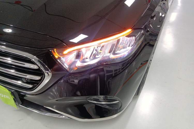 Used Mercedes-Benz E-Class 2025 Facelift E 300 L Luxury Edition Left Front Headlight