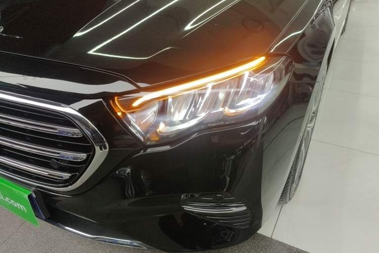 Used Mercedes-Benz E-Class 2025 E 300 L Stylish Model Left Front Headlight