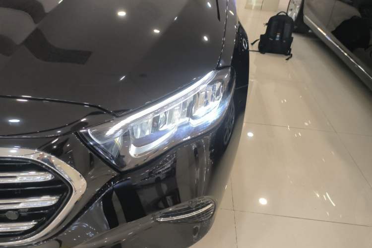 Used Mercedes-Benz E-Class 2025 E 300 L Stylish Model Left Front Headlight
