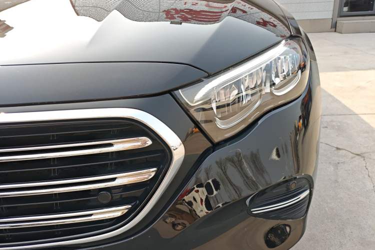 Used Mercedes-Benz E-Class 2025 E 300 L Luxury Model Left Front Headlight