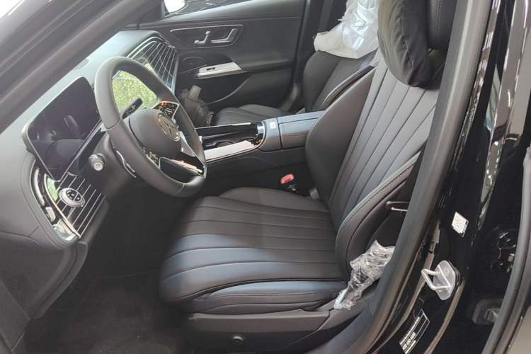 Used Mercedes-Benz E-Class 2025 E 260 L Left Front Seat