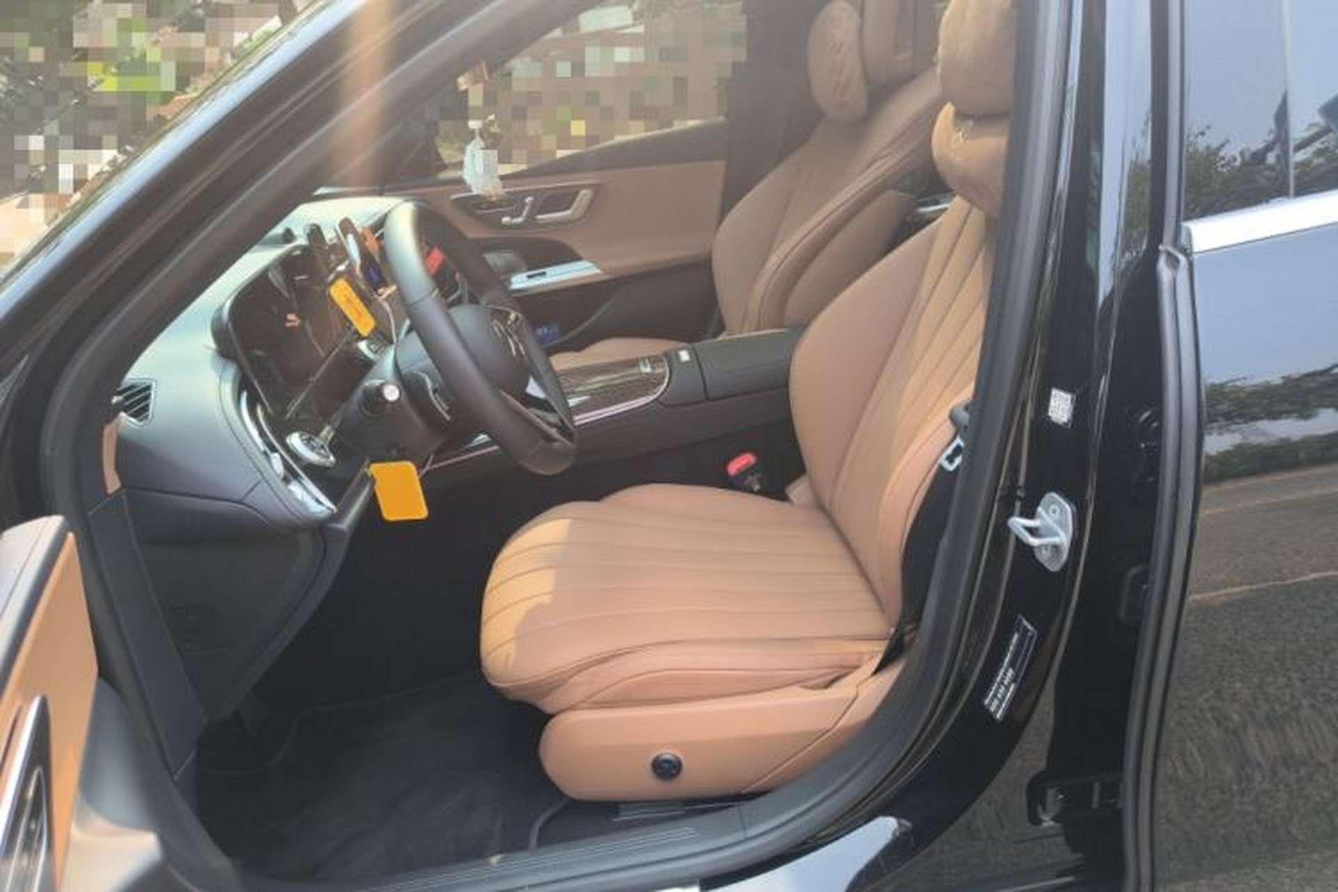 Used Mercedes-Benz E-Class 2025 E 300 L Luxury Model Left Front Seat