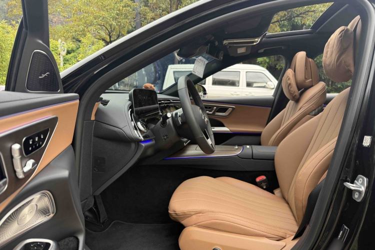 Used Mercedes-Benz E-Class 2025 E 300 L Luxury Model Left Front Seat