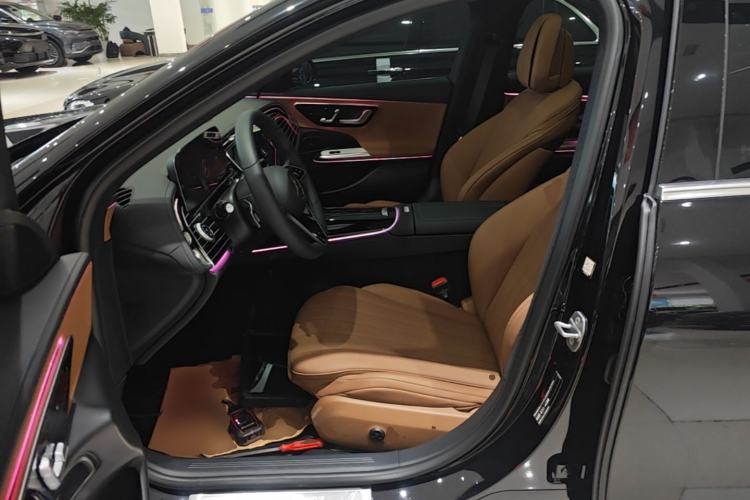 Used Mercedes-Benz E-Class 2025-Year Facelift E 260 L Left Front Seat