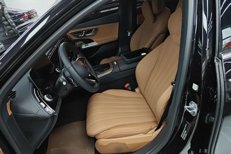 Used Mercedes-Benz E-Class 2025 Facelift E 300 L Luxury Edition Left Front Seat