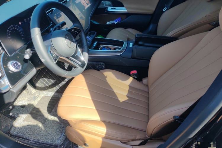 Used Mercedes-Benz E-Class 2025 E 300 L Luxury Model Left Front Seat