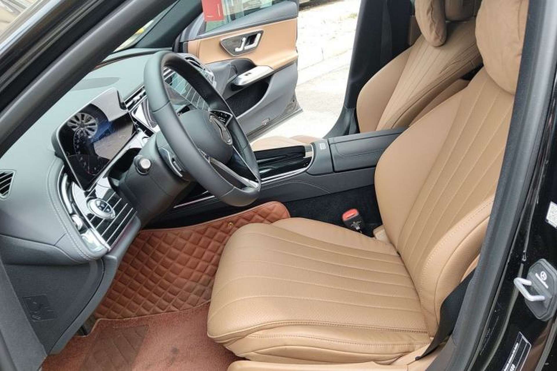 Used Mercedes-Benz E-Class 2025 E 260 L Left Front Seat