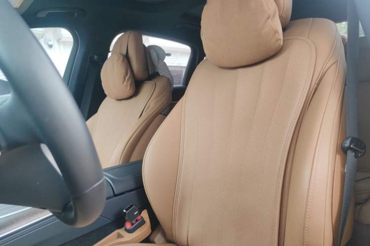 Used Mercedes-Benz E-Class 2025 Facelift E 300 L Luxury Edition Left Front Seat