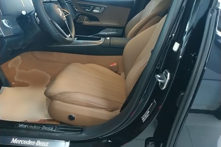 Used Mercedes-Benz E-Class 2025 Facelift E 300 L Luxury Edition Left Front Seat