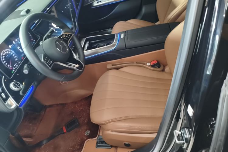 Used Mercedes-Benz E-Class 2025 E 300 L Luxury Model Left Front Seat