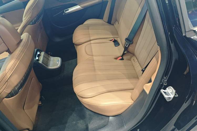 Used Mercedes-Benz E-Class 2025 E 300 L Stylish Model Left Front Seat