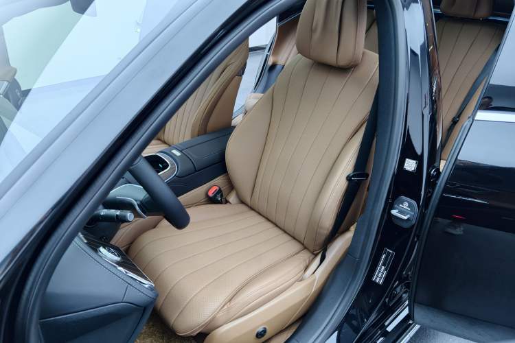 Used Mercedes-Benz E-Class 2025 E 300 L Stylish Model Left Front Seat