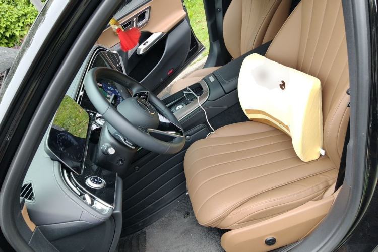 Used Mercedes-Benz E-Class 2025 E 300 L Luxury Model Left Front Seat