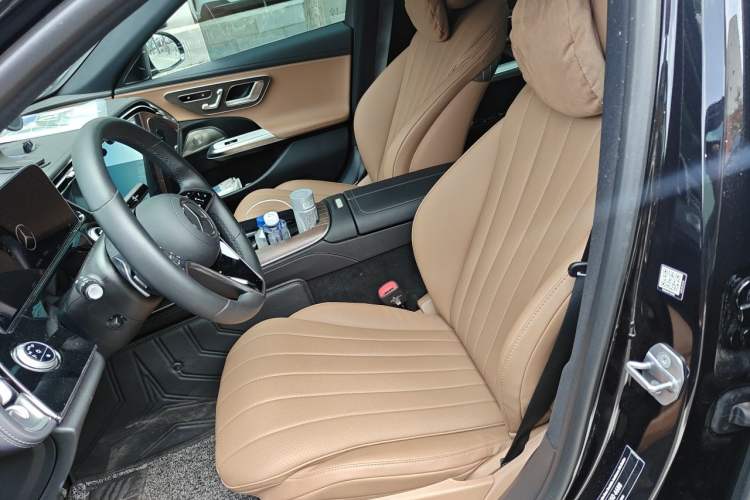 Used Mercedes-Benz E-Class 2025 Facelift E 300 L Luxury Edition Left Front Seat