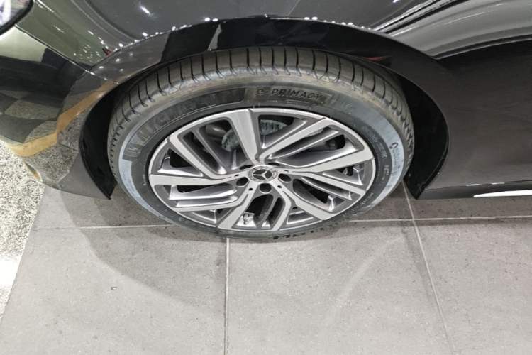 Used Mercedes-Benz E-Class 2025 Facelift E 300 L Fashion Edition Left Front Wheel Hub