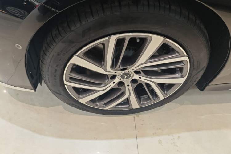 Used Mercedes-Benz E-Class 2025 Facelift E 300 L Fashion Edition Left Front Wheel Hub