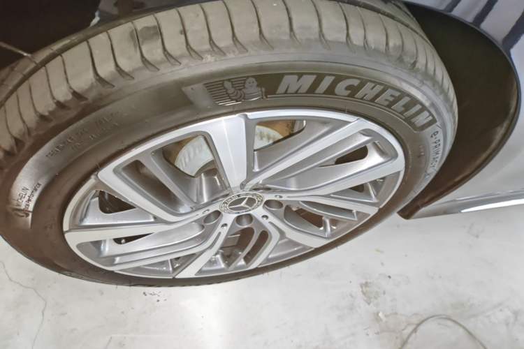 Used Mercedes-Benz E-Class 2025 Facelift E 300 L Fashion Edition Left Front Wheel Hub