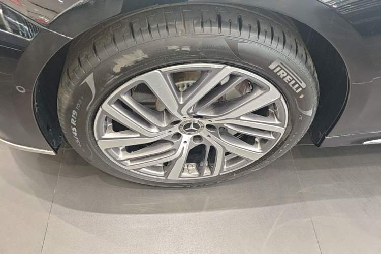 Used Mercedes-Benz E-Class 2025 Facelift E 300 L Fashion Edition Left Front Wheel Hub
