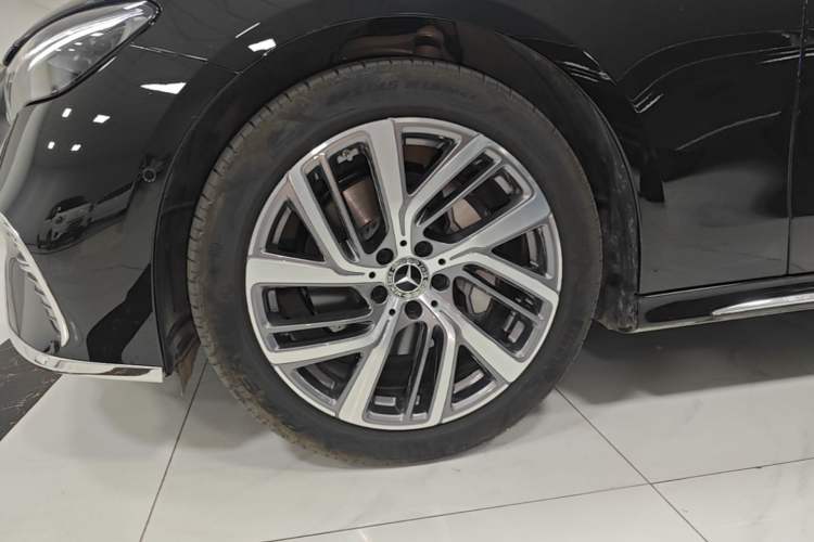 Used Mercedes-Benz E-Class 2025 Facelift E 300 L Fashion Edition Left Front Wheel Hub