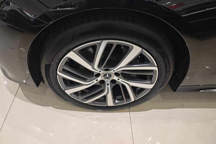 Used Mercedes-Benz E-Class 2025 Facelift E 300 L Fashion Edition Left Front Wheel Hub