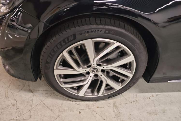 Used Mercedes-Benz E-Class 2025 Facelift E 300 L Fashion Edition Left Front Wheel Hub