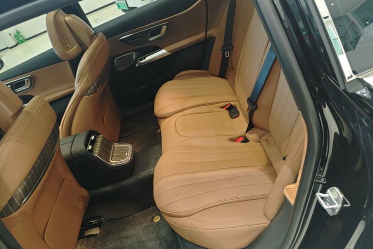 Used Mercedes-Benz E-Class 2025 Facelift E 300 L Fashion Edition Left Rear Seat