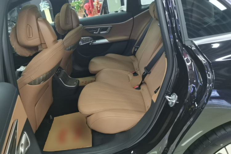 Used Mercedes-Benz E-Class 2025 E 300 L Luxury Model Left Rear Seat