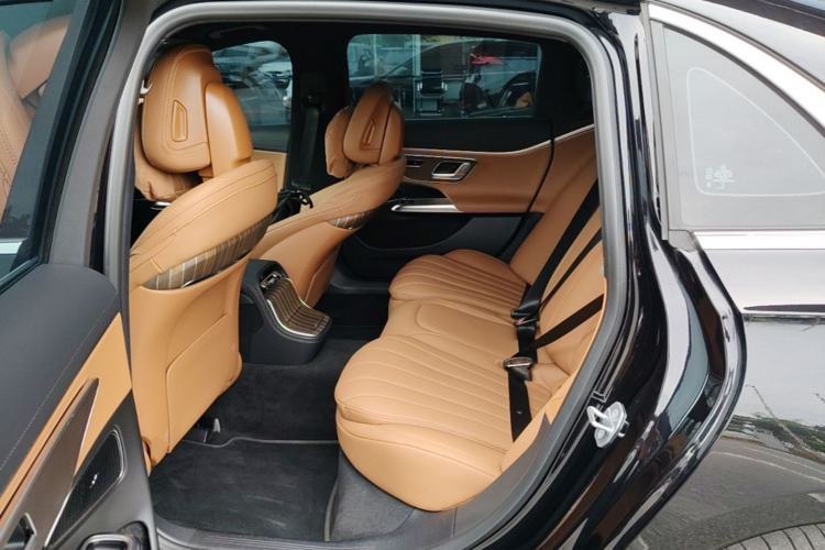 Used Mercedes-Benz E-Class 2025 Facelift E 300 L Fashion Edition Left Rear Seat